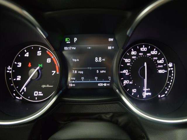 Alfa Romeo Stelvio 2018 photo 14